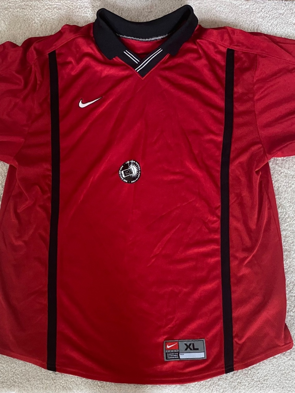 Vintage Nike V-Neck Jersey Men’s Size XL Red & Black NWOT